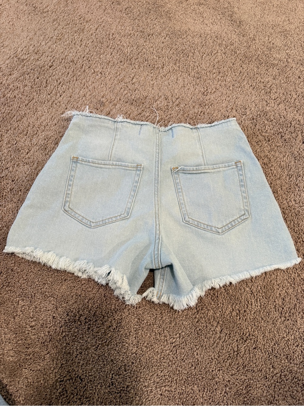 Hollister high-rise vintage short 4in Light Blue Frayed Hem stretch Denim Shorts